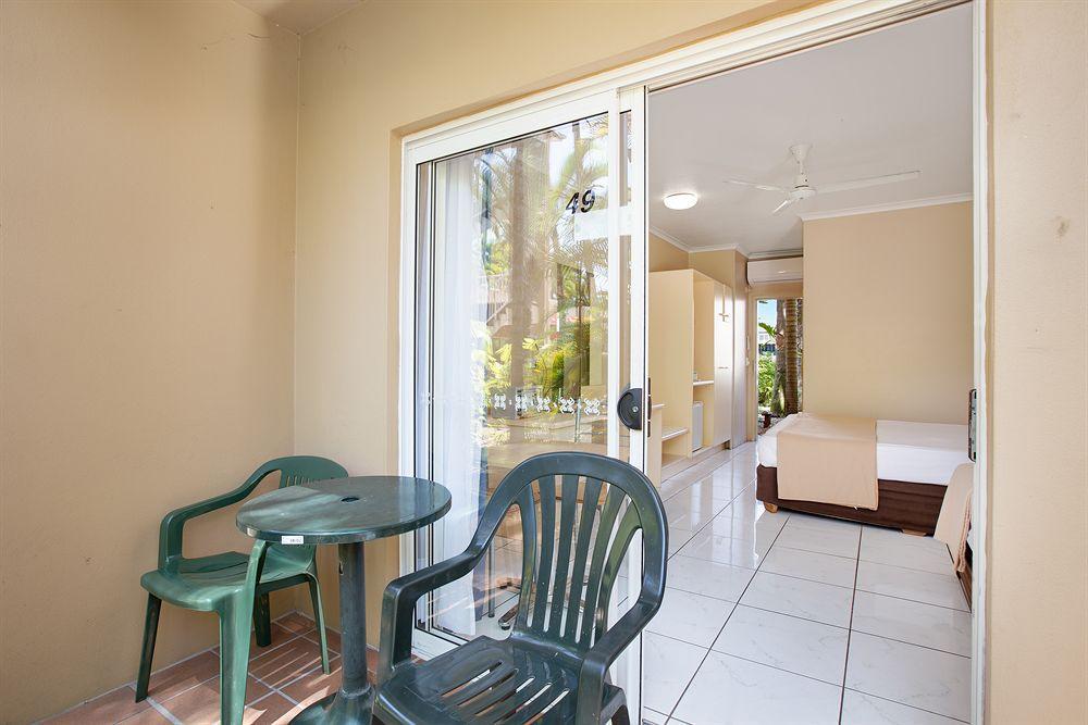Hotel Tropiq Cairns Bagian luar foto